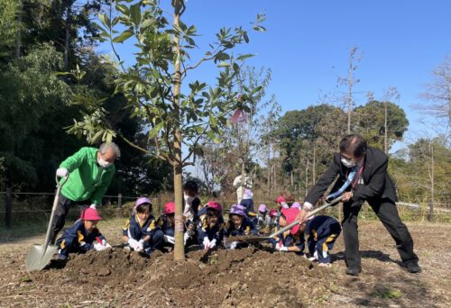 千葉ト協　流山市と共催で植樹祭を実施
